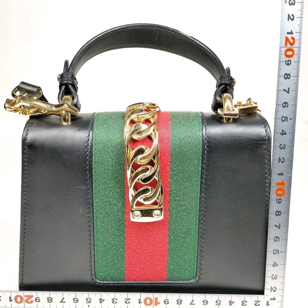 Authentic Gucci Hand Bag Sherry Line Black Leather with crossbody strap - Picture 4 of 17